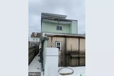 227 N Chestnut Street, Shenandoah, PA 17976 - Photo 3