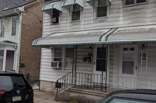 118 Pitt St, Tamaqua, PA 18252 - Photo 1