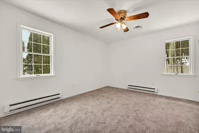 2137 S Woodglen Road, Pottsville, PA 17901 - Photo 15