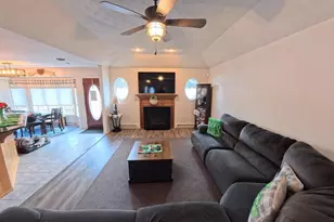 4 Linden Ct, Ashland, PA 17921 - Photo 9