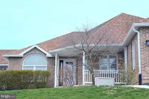 4 Linden Ct, Ashland, PA 17921 - Photo 3