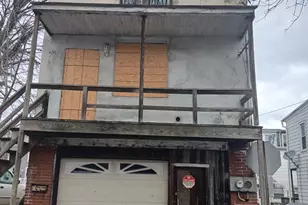 800 Mine St, Pottsville, PA 17901 - Photo 3