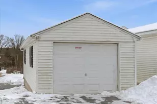 409 Roosevelt Dr, Mahanoy City, PA 17948 - Photo 23