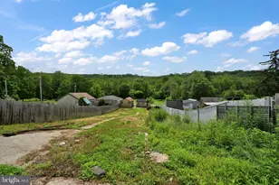 231 Valley St, New Philadelphia, PA 17959 - Photo 27