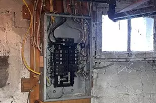 435 Hotel St, Pottsville, PA 17901 - Photo 17