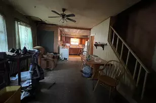 435 Hotel St, Pottsville, PA 17901 - Photo 7