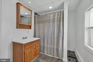 717 5th St, Port Carbon, PA 17965 - Photo 15