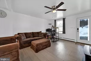 717 5th St, Port Carbon, PA 17965 - Photo 3