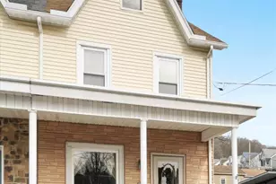 54 Walnut St, Cressona, PA 17929 - Photo 5