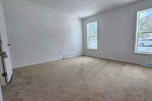 99 Angel Dr, New Ringgold, PA 17960 - Photo 9