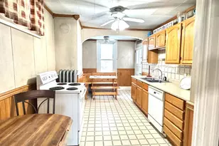 50 W Savory St, Pottsville, PA 17901 - Photo 15