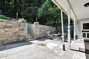 50 W Savory St, Pottsville, PA 17901 - Photo 3