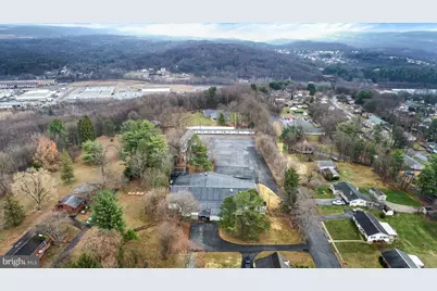 145 Chamberlaine Avenue, Pottsville, PA 17901 - Photo 143