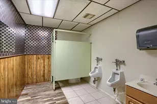 145 Chamberlaine Ave, Pottsville, PA 17901 - Photo 35