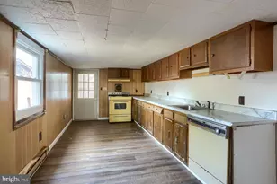 145 Chamberlaine Ave, Pottsville, PA 17901 - Photo 59