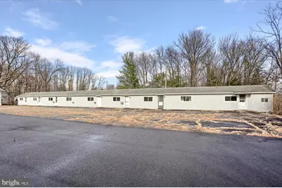 145 Chamberlaine Avenue, Pottsville, PA 17901 - Photo 1