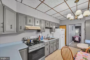 606-604 Fairview St, Pottsville, PA 17901 - Photo 13