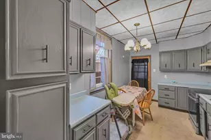 606-604 Fairview St, Pottsville, PA 17901 - Photo 11