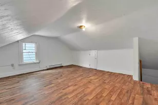 241 Peacock St, Pottsville, PA 17901 - Photo 15