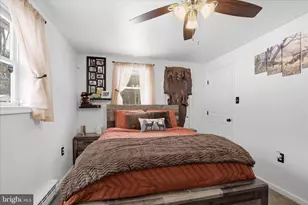 37 Goose Pond Rd, New Ringgold, PA 17960 - Photo 13