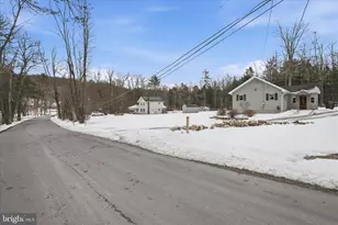 37 Goose Pond Rd, New Ringgold, PA 17960 - Photo 35