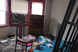 217 W Cherry St, Shenandoah, PA 17976 - Photo 9