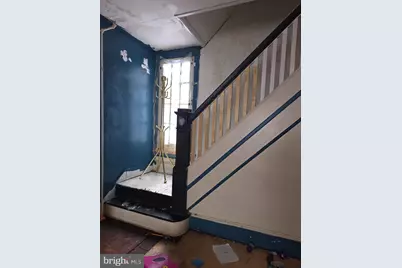 217 W Cherry Street, Shenandoah, PA 17976 - Photo 3