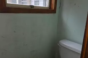 217 W Cherry St, Shenandoah, PA 17976 - Photo 7