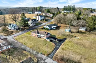 100 High St, Pine Grove, PA 17963 - Photo 29