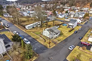 25 Spring St, Port Carbon, PA 17965 - Photo 7