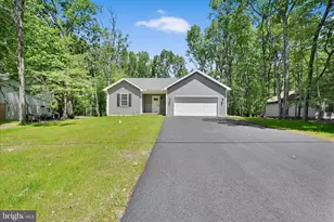 1799 Crazy Horse Dr, Auburn, PA 17922 - Photo 1