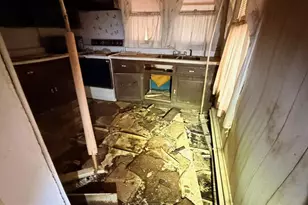 23 N Lake Dr, Pottsville, PA 17901 - Photo 15