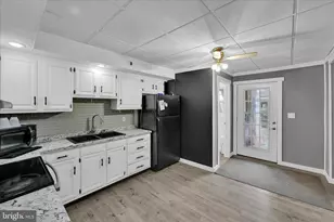 409 W Spruce St, Mahanoy City, PA 17948 - Photo 13