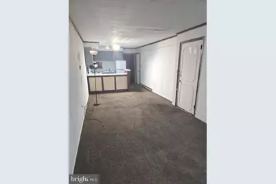 5 S Jardin Street #1, Shenandoah, PA 17976 - Photo 3