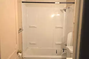 5 S Jardin St, Shenandoah, PA 17976 - Photo 7