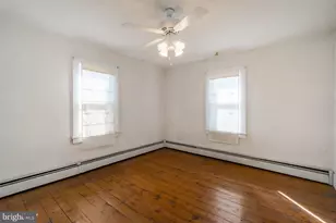 19 Market St, Tamaqua, PA 18252 - Photo 11