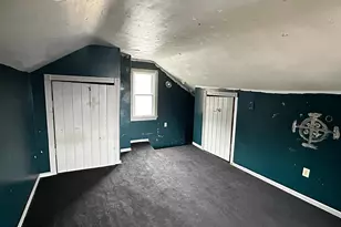 415 Peacock St, Pottsville, PA 17901 - Photo 17