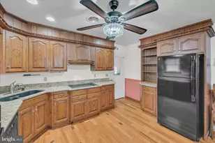 123 W Line St, Tremont, PA 17981 - Photo 11