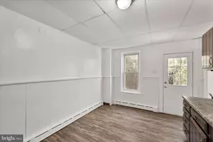 621 N Centre St, Pottsville, PA 17901 - Photo 9