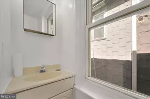 621 N Centre St, Pottsville, PA 17901 - Photo 15