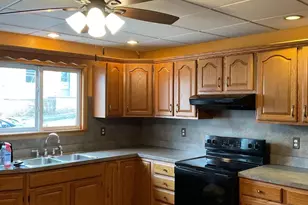 337 W Pine St, Frackville, PA 17931 - Photo 17