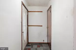 66 Back Rd, Barnesville, PA 18214 - Photo 5