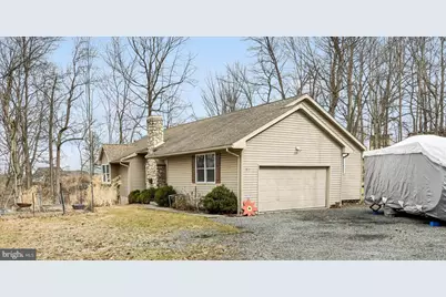 311 Sioux Drive, Auburn, PA 17922 - Photo 3