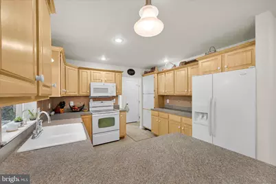 311 Sioux Drive, Auburn, PA 17922 - Photo 13