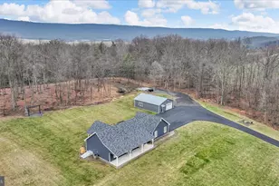 643 Deturksville Rd, Pine Grove, PA 17963 - Photo 13