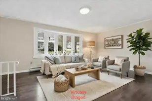 523 W Laurel St, Frackville, PA 17931 - Photo 3