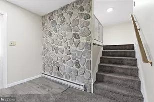 523 W Laurel St, Frackville, PA 17931 - Photo 9