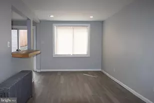 321 N 3rd St, Pottsville, PA 17901 - Photo 11