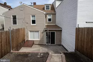 321 N 3rd St, Pottsville, PA 17901 - Photo 37