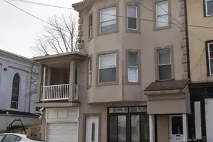 217 N 3rd St, Pottsville, PA 17901 - Photo 3